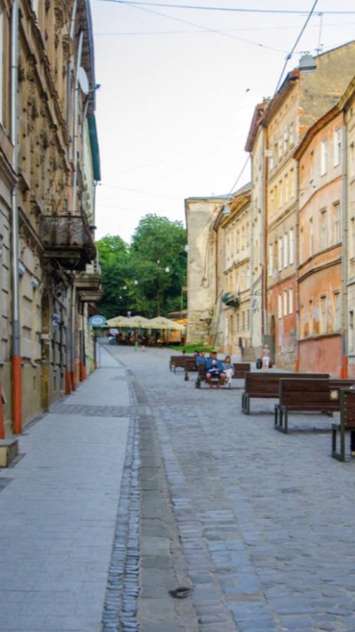 Уютная Квартира В Центре Львова Exterior photo